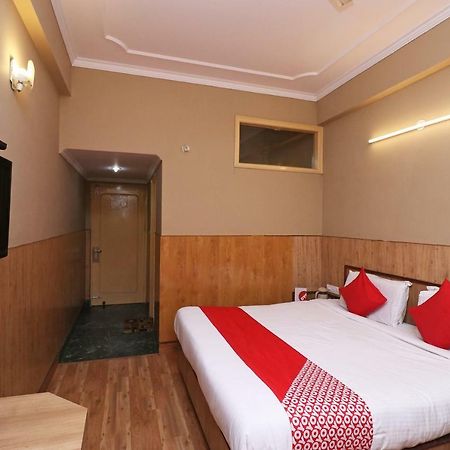 Oyo 22075 Hotel Bali Palace Katra  Buitenkant foto